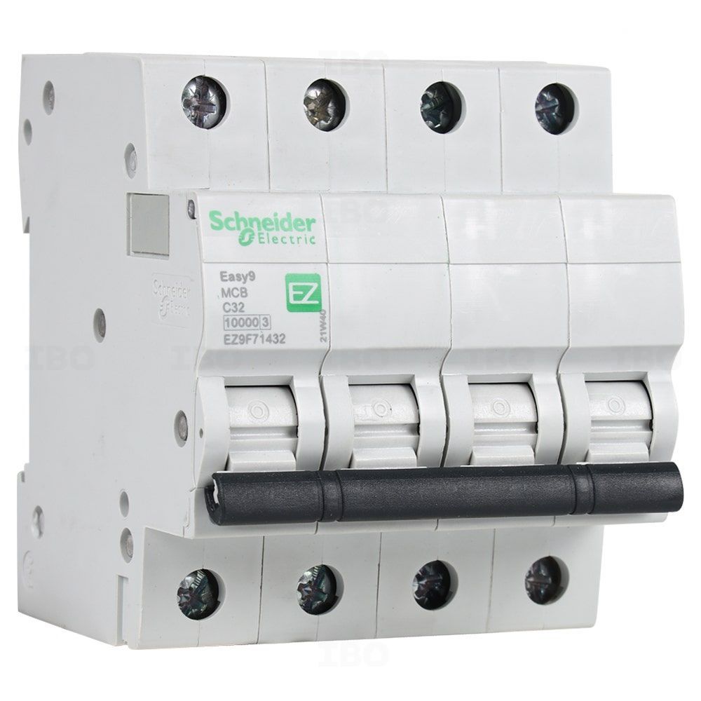 Schneider Easy 9 Triple Pole Neutral 32 A C Curve MCB Schneider Easy 9 Triple Pole Neutral 32 A C Curve MCB