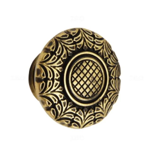 Apace 254MEDANMTNICKN Antique Cabinet Knob Apace 254MEDANMTNICKN Antique Cabinet Knob