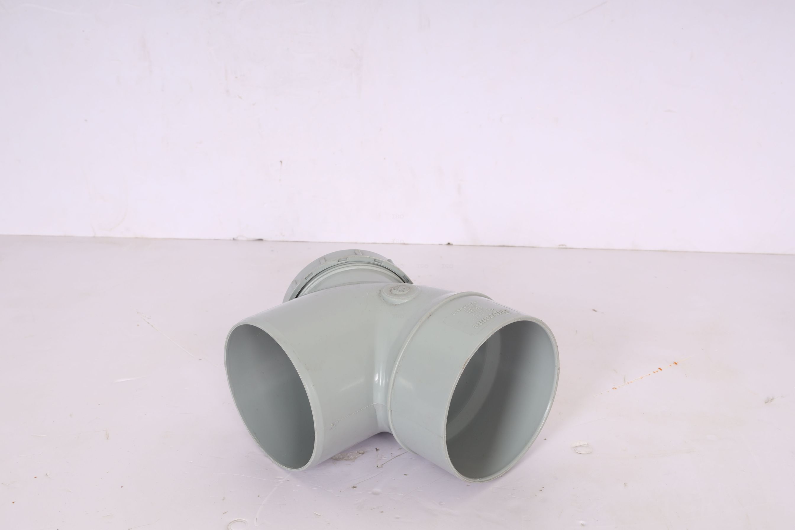 Supreme 4 in. (110 mm) Bend With Door SWR Fitting Supreme 4 in. (110 mm) Bend With Door SWR Fitting