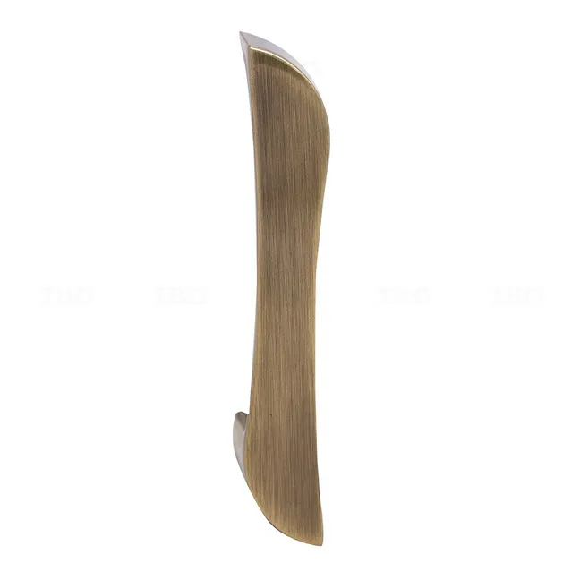 Plum Perth Antique 4 in. Cabinet Handle Plum Perth Antique 4 in. Cabinet Handle