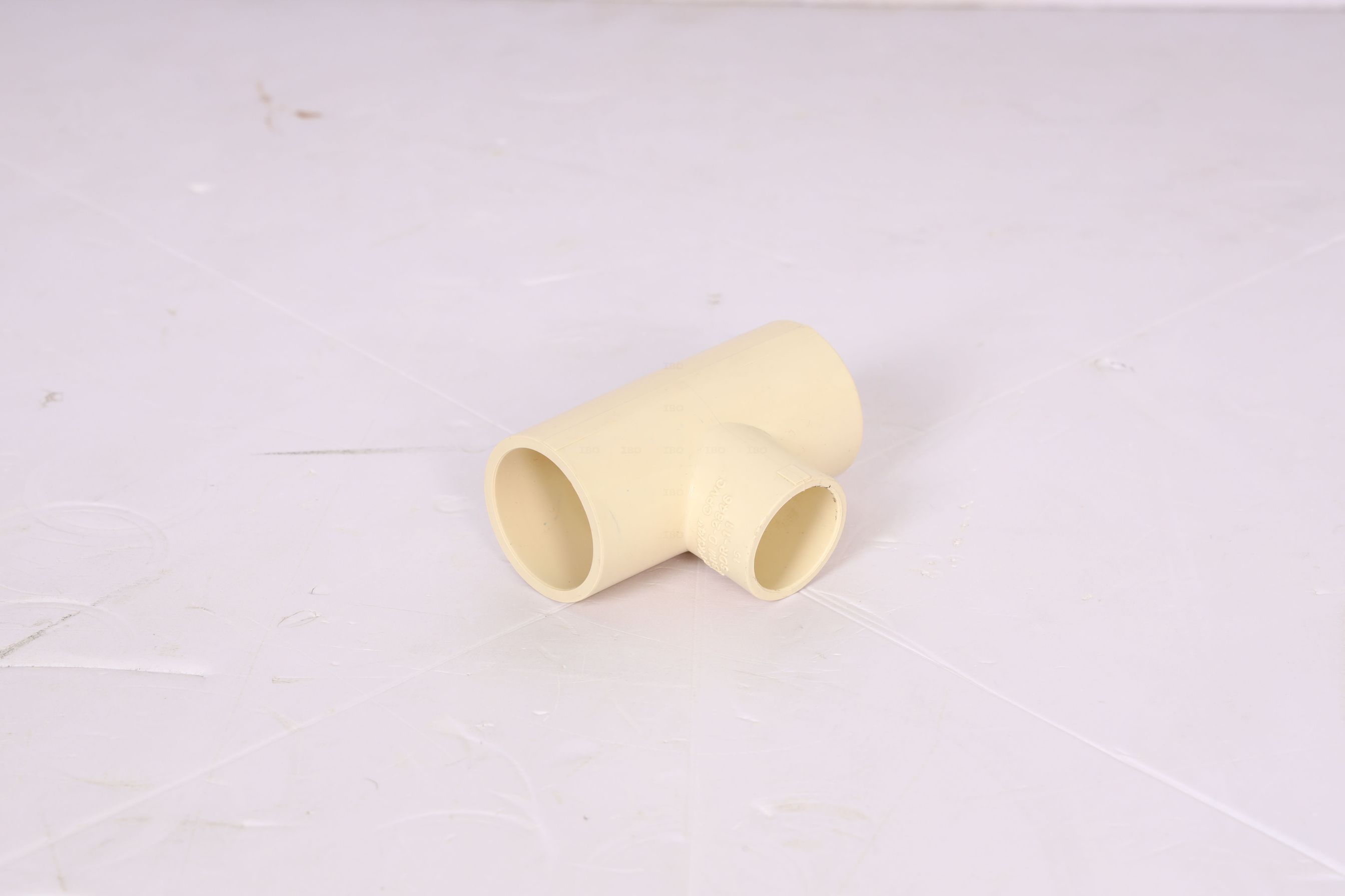 Ashirvad FlowGuard Plus ¾ in. (20 mm) CPVC Tee Ashirvad FlowGuard Plus ¾ in. (20 mm) CPVC Tee