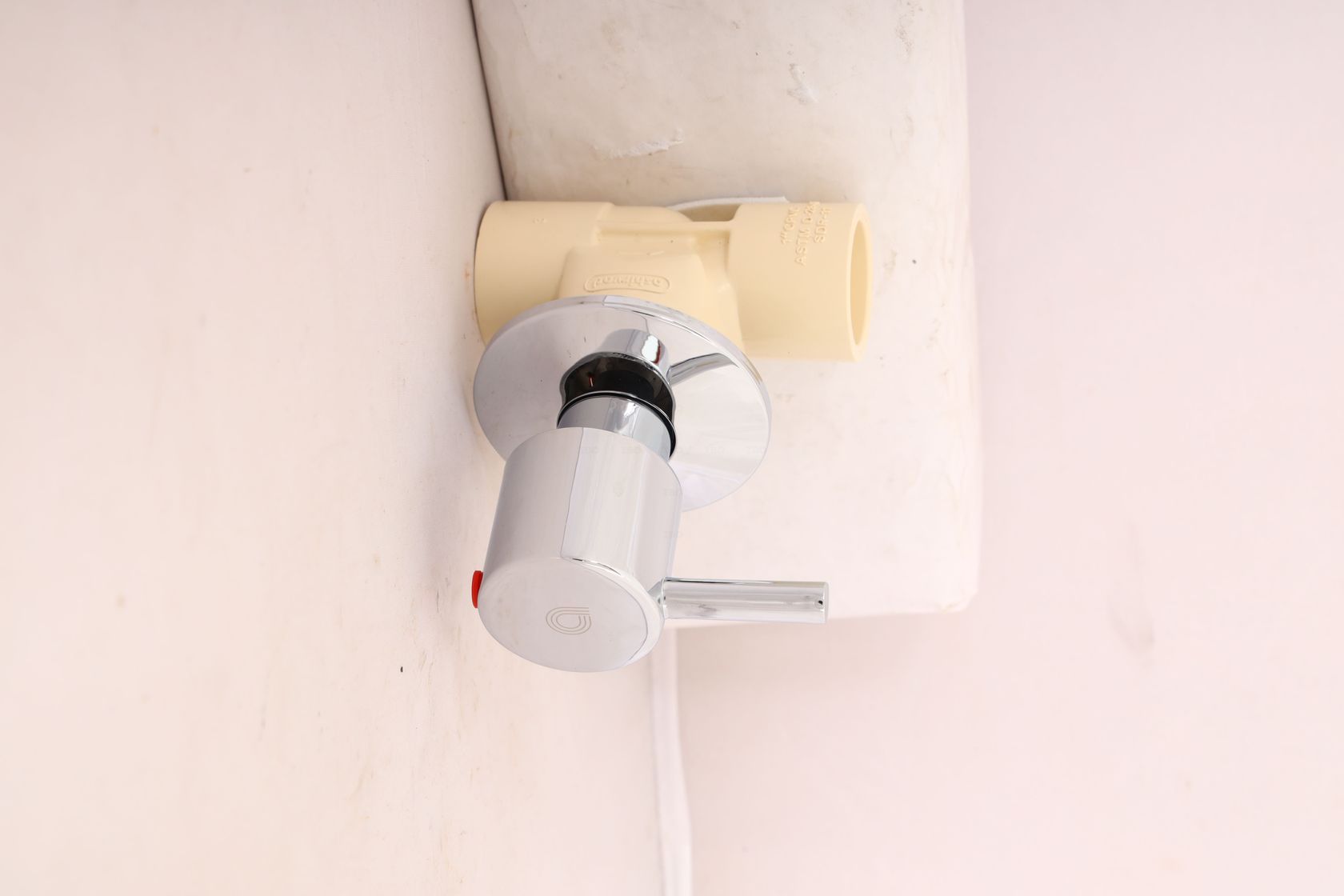 Ashirvad FlowGuard Plus 1 in. (25 mm) CPVC Short Concealed Valve - Quarter Turn Spindle
